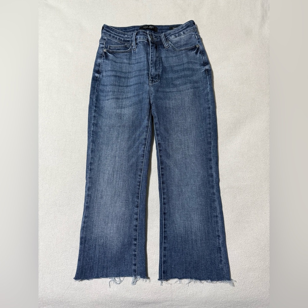 Judy Blue Jeans‎ 5/27 Women's 27 Blue Slim Cropped Fray Hem Bootcut High Rise